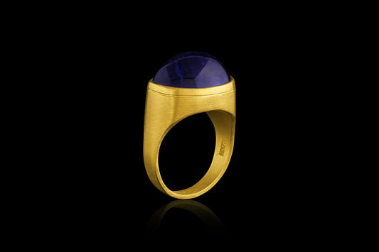 Tanzanite Cabochon Roman Signet Ring Side View