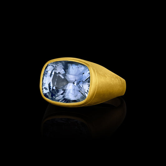 Burmese Sapphire Medici Signet Ring