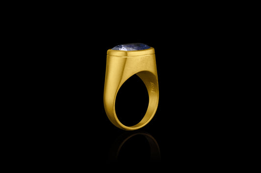 Burmese Sapphire Medici Signet Ring