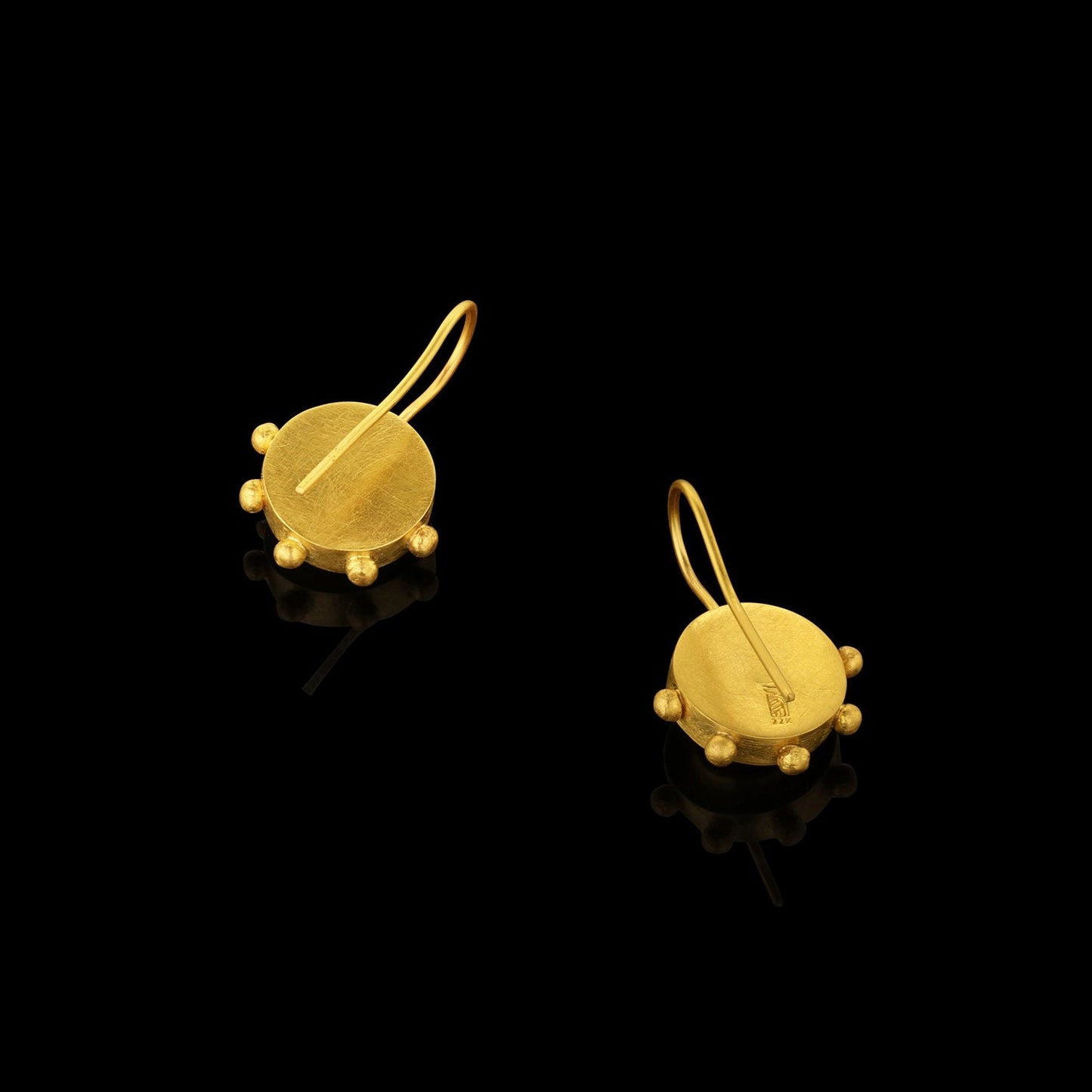 Golden Sapphire Frame Drop Earring