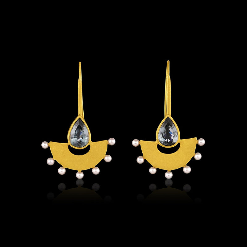 Gray Spinel Earrings Mini Mochica