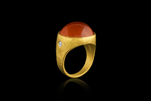 Mandarin Garnet Cabochon Roman Signet Ring with 2 white diamonds side view