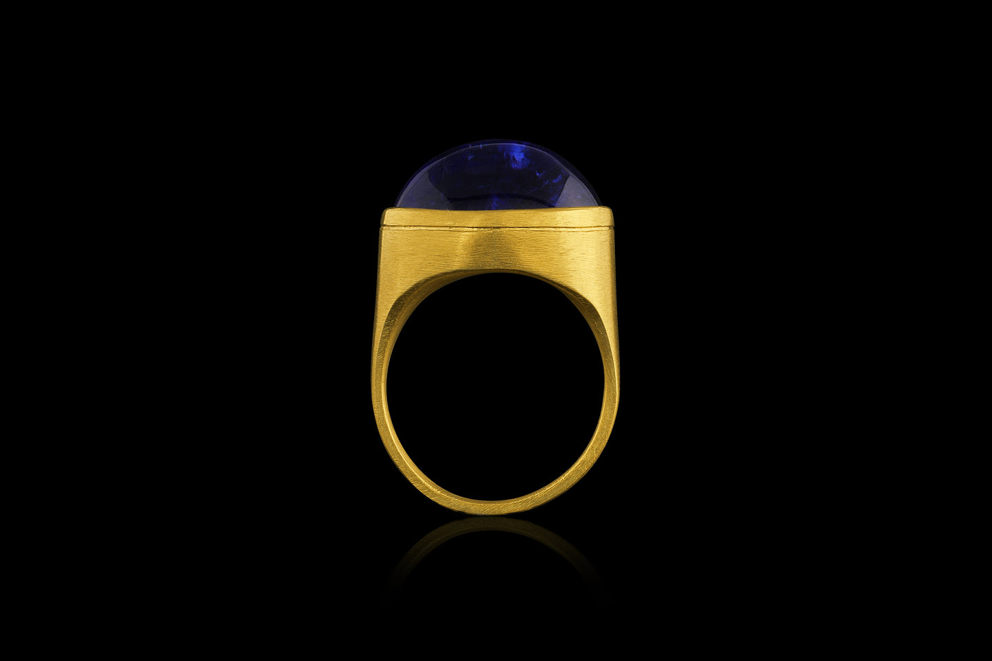 Tanzanite Cabochon Roman Signet Ring Side View