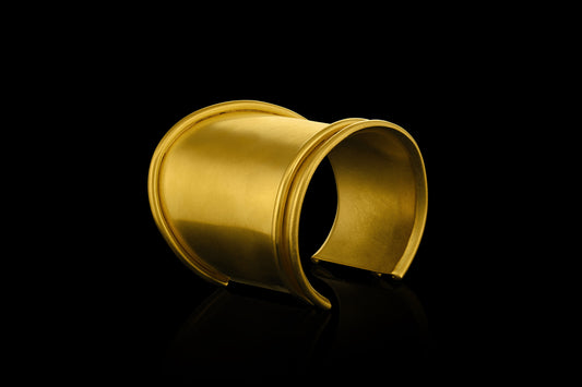 Loggia Cuff